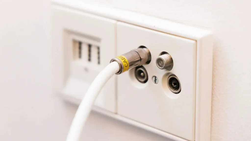 Contrato de cabo limita instalação de fibra óptica em prédio de Berlim até 2034