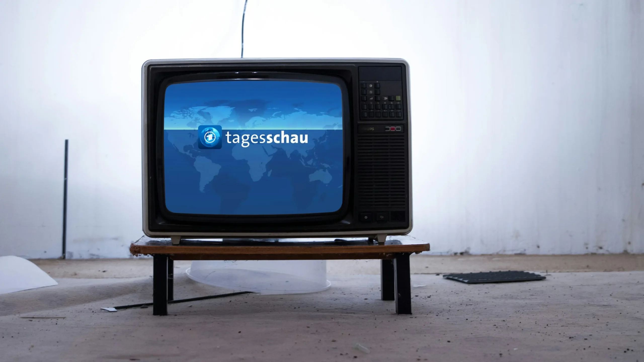 Acusações de propaganda contra ARD e ZDF esbarram em dados de confiança do público