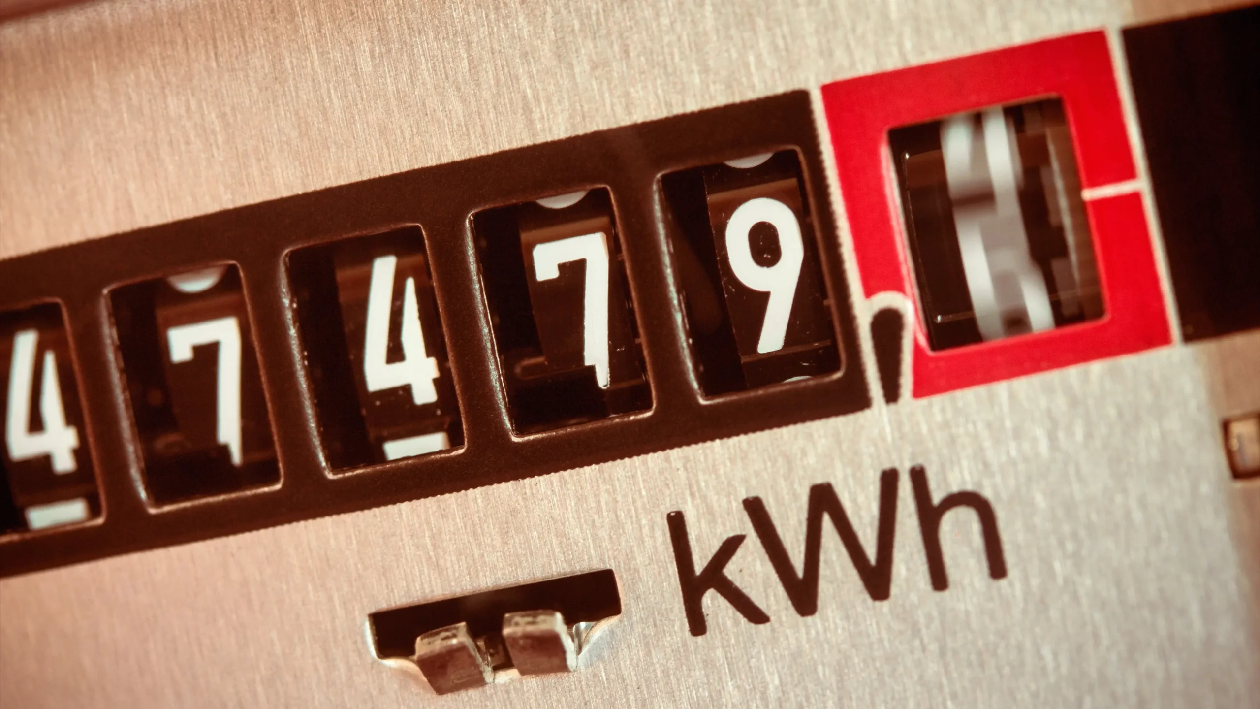 Troca automática de fornecedor de energia corta custos sem dor de cabeça